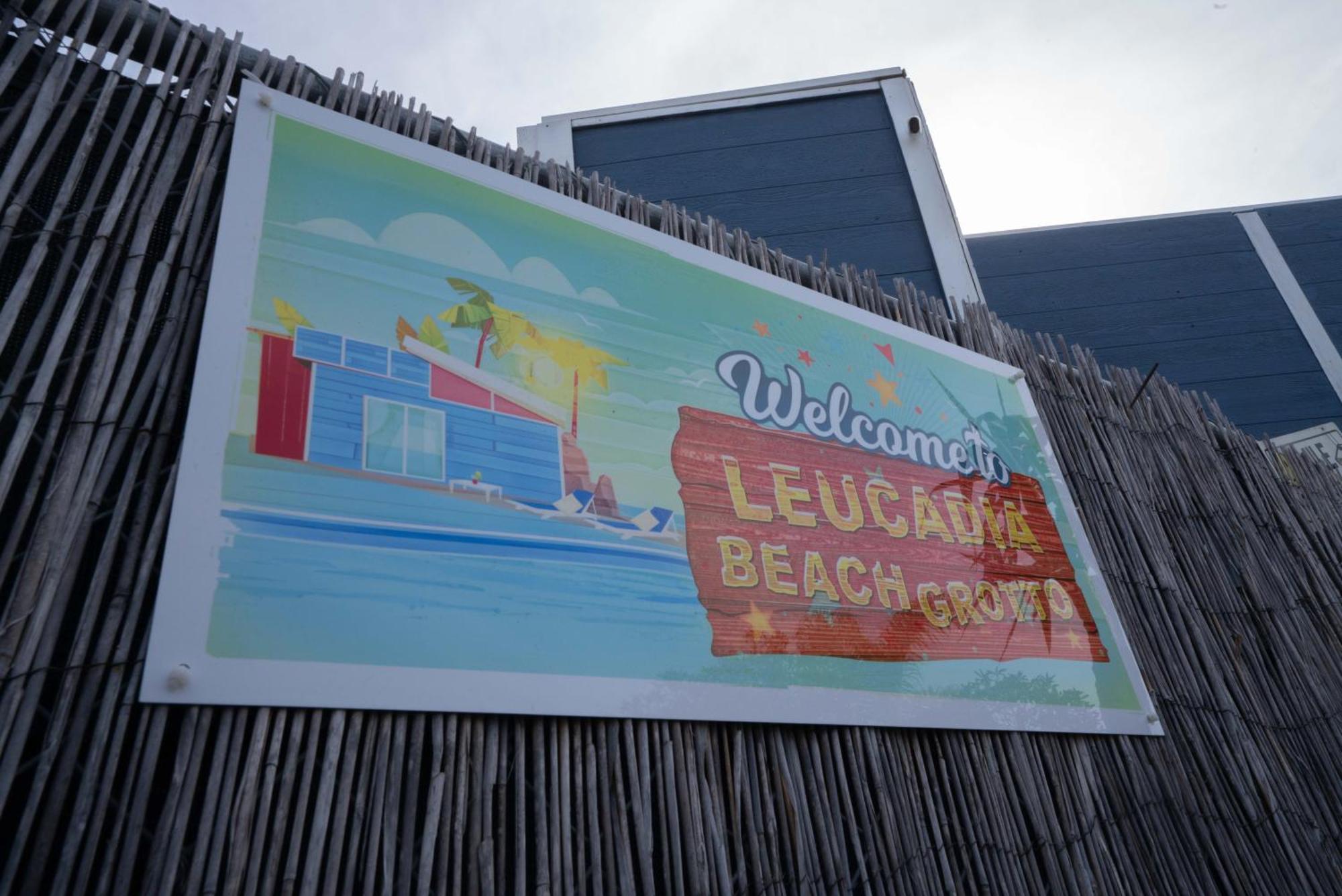 * - The Leucadia Beach Grotto - * An Encinitas Gem Bagian luar foto